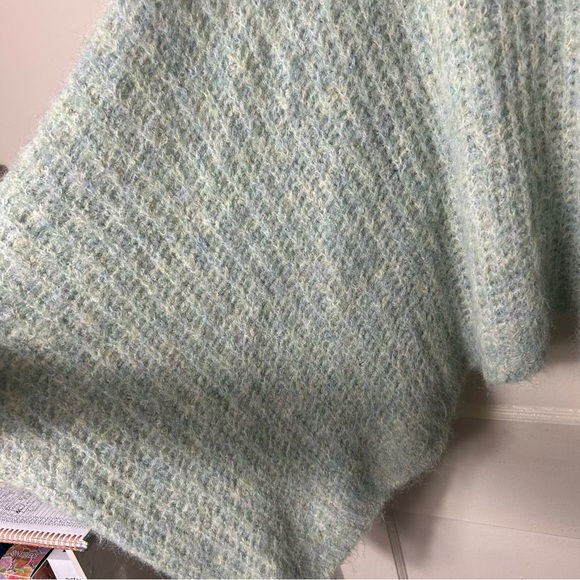 Anthropologie green funnel neck poncho sweater womens OS fuzzy cozy - Picture 7 of 10